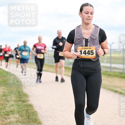 14.09.2025 - Airport Race Dr. Thomas Lammeyer http://msf.ph/oto/8883918 14.09.2025 12:38:12 Laufen 42, 1445 meine-sportfotos.de