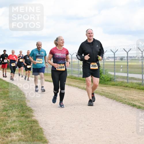 14.09.2025 - Airport Race Dr. Thomas Lammeyer http://msf.ph/oto/8883931 14.09.2025 12:38:13 Laufen 1429, 2069, 2062 meine-sportfotos.de
