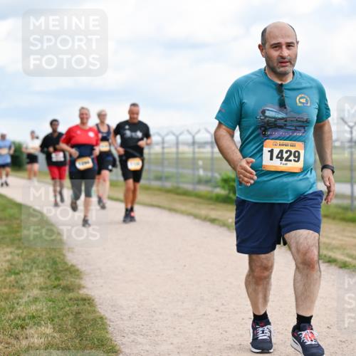14.09.2025 - Airport Race Dr. Thomas Lammeyer http://msf.ph/oto/8883979 14.09.2025 12:38:16 Laufen 1429 meine-sportfotos.de
