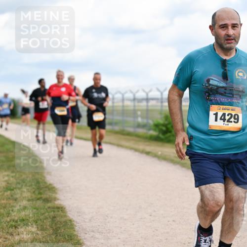 14.09.2025 - Airport Race Dr. Thomas Lammeyer http://msf.ph/oto/8883982 14.09.2025 12:38:17 Laufen 2021, 707, 1429 meine-sportfotos.de
