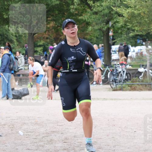 14.09.2025 - Stadtparktriathlon Strokosch-Dieckow http://msf.ph/oto/8883989 14.09.2025 10:21:56 Ziel 472, 477, 483, 495 meine-sportfotos.de