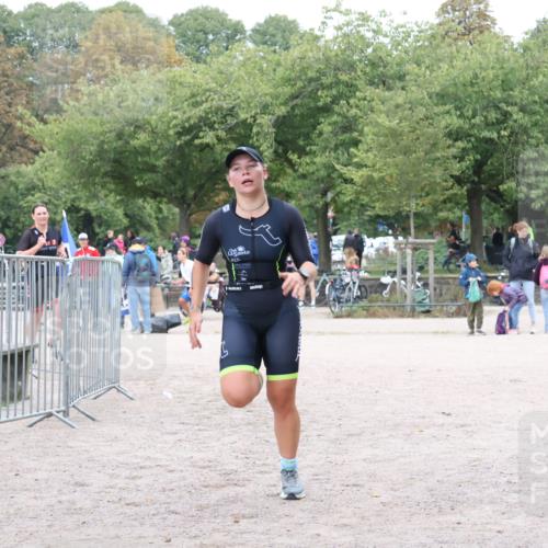 14.09.2025 - Stadtparktriathlon Strokosch-Dieckow http://msf.ph/oto/8883996 14.09.2025 10:21:57 Ziel 472, 477, 483, 495 meine-sportfotos.de