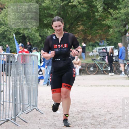 14.09.2025 - Stadtparktriathlon Strokosch-Dieckow http://msf.ph/oto/8884005 14.09.2025 10:21:59 Ziel 472, 483, 495 meine-sportfotos.de