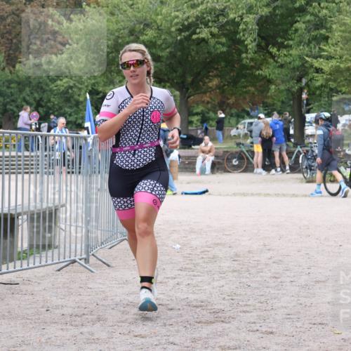 14.09.2025 - Stadtparktriathlon Strokosch-Dieckow http://msf.ph/oto/8884060 14.09.2025 10:22:48 Ziel 497 meine-sportfotos.de