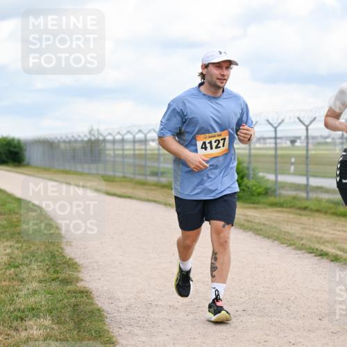 14.09.2025 - Airport Race Dr. Thomas Lammeyer http://msf.ph/oto/8884102 14.09.2025 12:38:27 Laufen 4127, 18 meine-sportfotos.de