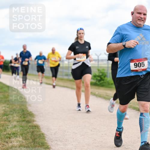 14.09.2025 - Airport Race Dr. Thomas Lammeyer http://msf.ph/oto/8884147 14.09.2025 12:38:39 Laufen 905 meine-sportfotos.de