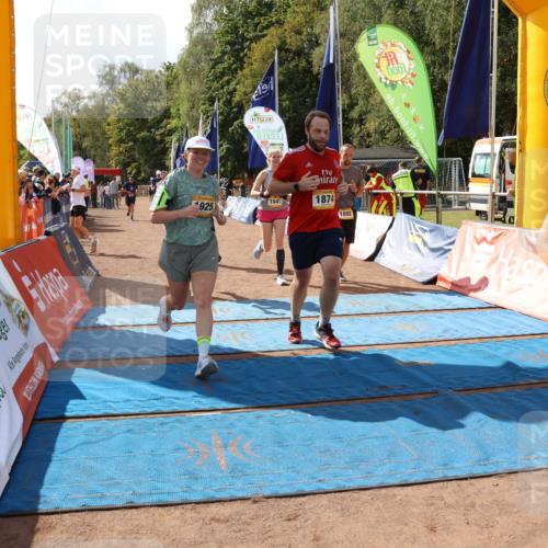 14.09.2025 - Airport Race Strokosch-Dieckow http://msf.ph/oto/8884151 14.09.2025 12:47:33 Ziel 447, 801, 1041, 1092, 1131, 1182, 1333, 1777, 1874, 1925, 4119, 4123 meine-sportfotos.de