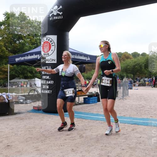 14.09.2025 - Stadtparktriathlon Strokosch-Dieckow http://msf.ph/oto/8884154 14.09.2025 10:26:26 Ziel 438, 494 meine-sportfotos.de