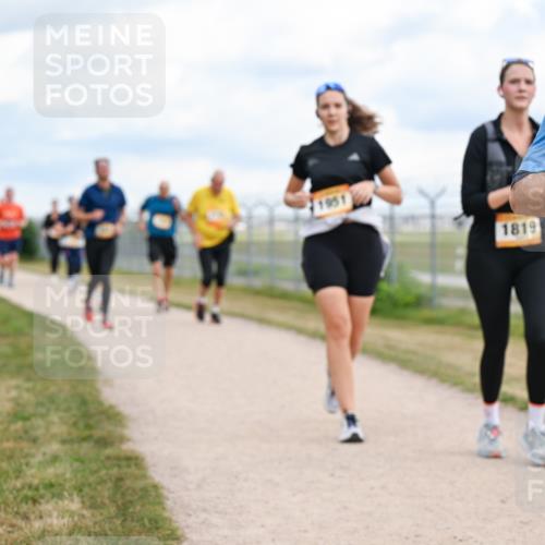 14.09.2025 - Airport Race Dr. Thomas Lammeyer http://msf.ph/oto/8884155 14.09.2025 12:38:40 Laufen 1951, 1819, 90 meine-sportfotos.de