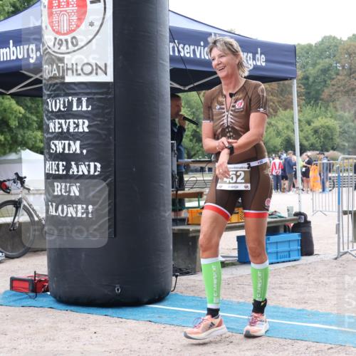 14.09.2025 - Stadtparktriathlon Strokosch-Dieckow http://msf.ph/oto/8884203 14.09.2025 10:27:09 Ziel 452, 479 meine-sportfotos.de