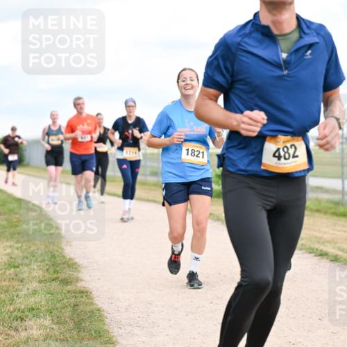 14.09.2025 - Airport Race Dr. Thomas Lammeyer http://msf.ph/oto/8884231 14.09.2025 12:38:45 Laufen 2017, 1716, 1821, 482, 2142 meine-sportfotos.de