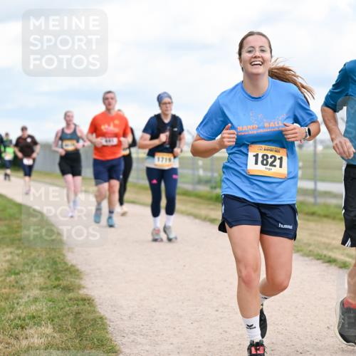 14.09.2025 - Airport Race Dr. Thomas Lammeyer http://msf.ph/oto/8884245 14.09.2025 12:38:46 Laufen 1719, 1821, 1820 meine-sportfotos.de