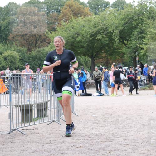 14.09.2025 - Stadtparktriathlon Strokosch-Dieckow http://msf.ph/oto/8884268 14.09.2025 10:28:29 Ziel 445, 467 meine-sportfotos.de