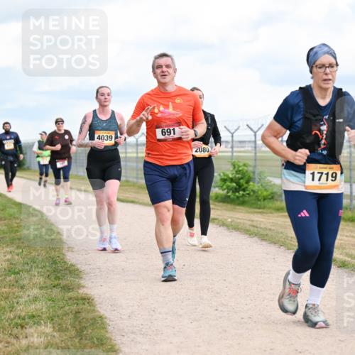 14.09.2025 - Airport Race Dr. Thomas Lammeyer http://msf.ph/oto/8884282 14.09.2025 12:38:49 Laufen 4039, 691, 2080, 1719 meine-sportfotos.de