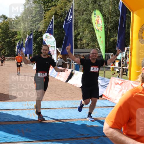 14.09.2025 - Airport Race Strokosch-Dieckow http://msf.ph/oto/8884340 14.09.2025 12:47:57 Ziel 215, 897, 1292, 1441, 1959, 1982 meine-sportfotos.de