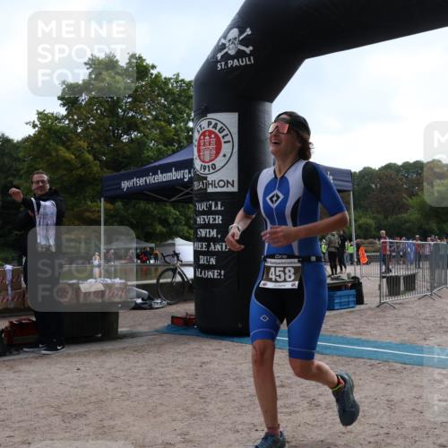 14.09.2025 - Stadtparktriathlon Strokosch-Dieckow http://msf.ph/oto/8884363 14.09.2025 10:32:06 Ziel 458 meine-sportfotos.de