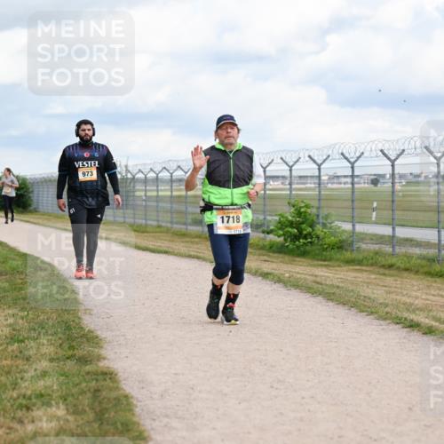 14.09.2025 - Airport Race Dr. Thomas Lammeyer http://msf.ph/oto/8884387 14.09.2025 12:38:57 Laufen 973, 1718, 1718 meine-sportfotos.de