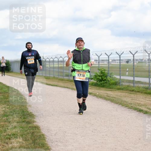 14.09.2025 - Airport Race Dr. Thomas Lammeyer http://msf.ph/oto/8884390 14.09.2025 12:38:57 Laufen 61, 973, 1718, 1718 meine-sportfotos.de