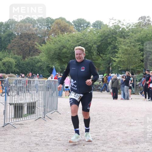 14.09.2025 - Stadtparktriathlon Strokosch-Dieckow http://msf.ph/oto/8884420 14.09.2025 10:34:55 Ziel 440 meine-sportfotos.de