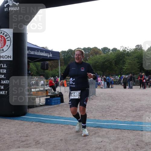 14.09.2025 - Stadtparktriathlon Strokosch-Dieckow http://msf.ph/oto/8884428 14.09.2025 10:34:56 Ziel 440 meine-sportfotos.de