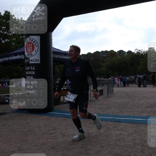 14.09.2025 - Stadtparktriathlon Strokosch-Dieckow http://msf.ph/oto/8884429 14.09.2025 10:34:57 Ziel 440 meine-sportfotos.de
