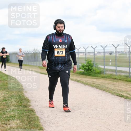 14.09.2025 - Airport Race Dr. Thomas Lammeyer http://msf.ph/oto/8884434 14.09.2025 12:39:02 Laufen 61, 973 meine-sportfotos.de