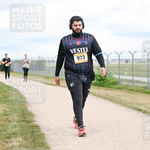 14.09.2025 - Airport Race Dr. Thomas Lammeyer http://msf.ph/oto/8884442 14.09.2025 12:39:03 Laufen 61, 99, 973 meine-sportfotos.de