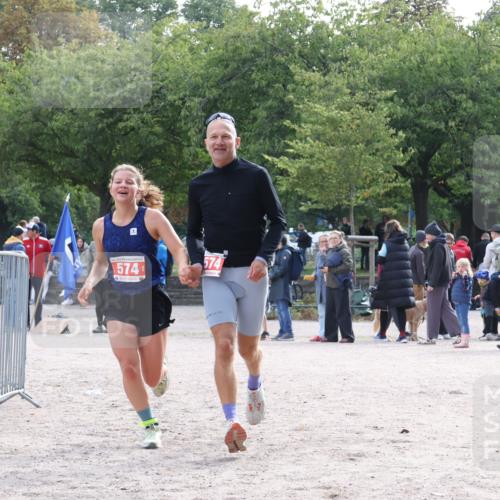 14.09.2025 - Stadtparktriathlon Strokosch-Dieckow http://msf.ph/oto/8884503 14.09.2025 10:40:32 Ziel 574 meine-sportfotos.de
