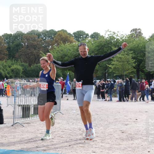 14.09.2025 - Stadtparktriathlon Strokosch-Dieckow http://msf.ph/oto/8884509 14.09.2025 10:40:33 Ziel 574 meine-sportfotos.de