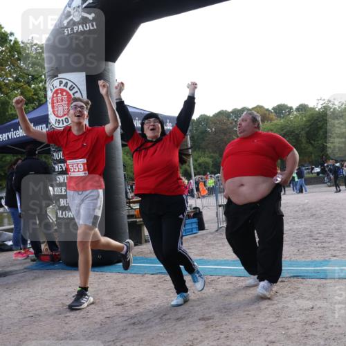 14.09.2025 - Stadtparktriathlon Strokosch-Dieckow http://msf.ph/oto/8884579 14.09.2025 10:44:23 Ziel 559 meine-sportfotos.de