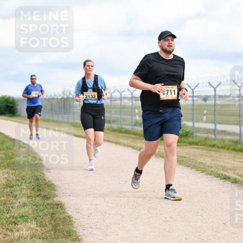 14.09.2025 - Airport Race Dr. Thomas Lammeyer http://msf.ph/oto/8884609 14.09.2025 12:39:34 Laufen 2132, 711 meine-sportfotos.de