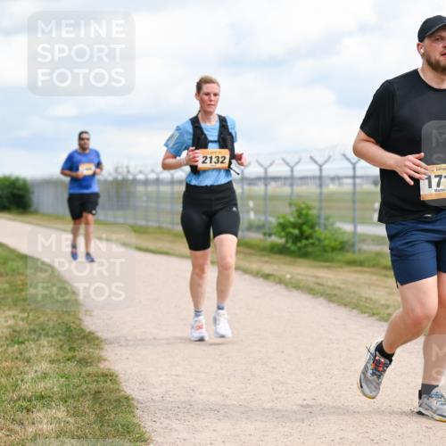 14.09.2025 - Airport Race Dr. Thomas Lammeyer http://msf.ph/oto/8884624 14.09.2025 12:39:35 Laufen 2132, 1711 meine-sportfotos.de