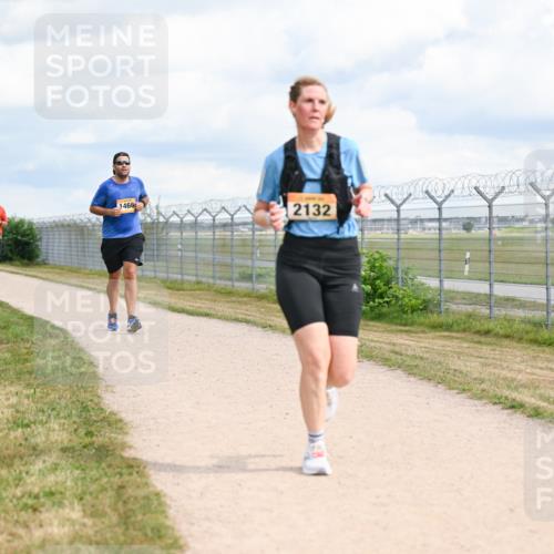 14.09.2025 - Airport Race Dr. Thomas Lammeyer http://msf.ph/oto/8884633 14.09.2025 12:39:36 Laufen 1466, 2132 meine-sportfotos.de