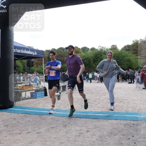 14.09.2025 - Stadtparktriathlon Strokosch-Dieckow http://msf.ph/oto/8884663 14.09.2025 10:49:50 Ziel 615 meine-sportfotos.de