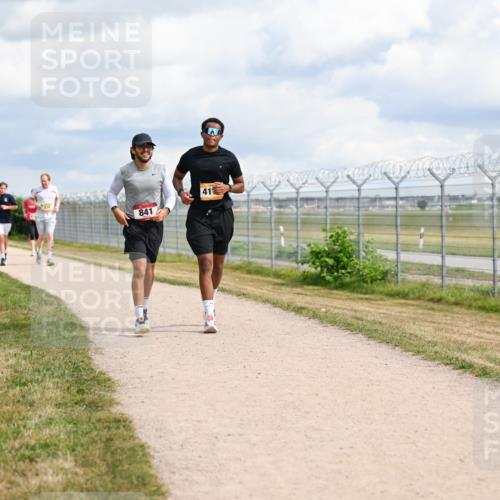 14.09.2025 - Airport Race Dr. Thomas Lammeyer http://msf.ph/oto/8884685 14.09.2025 12:39:48 Laufen 841, 41 meine-sportfotos.de