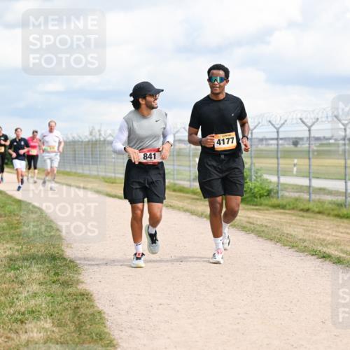14.09.2025 - Airport Race Dr. Thomas Lammeyer http://msf.ph/oto/8884690 14.09.2025 12:39:50 Laufen 8414, 4177 meine-sportfotos.de