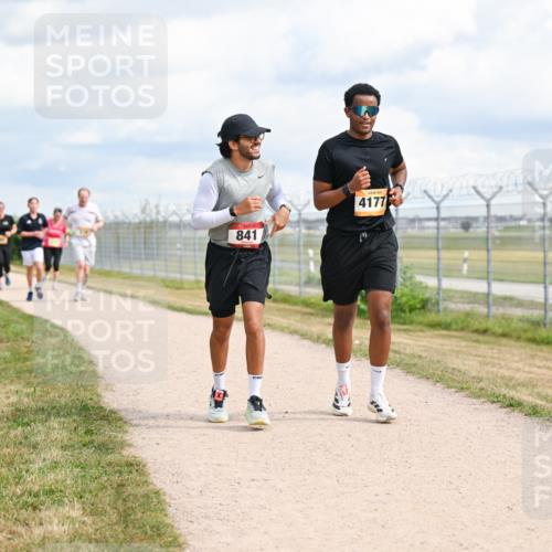14.09.2025 - Airport Race Dr. Thomas Lammeyer http://msf.ph/oto/8884692 14.09.2025 12:39:50 Laufen 841, 4177 meine-sportfotos.de