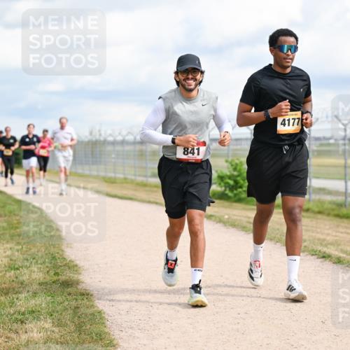 14.09.2025 - Airport Race Dr. Thomas Lammeyer http://msf.ph/oto/8884704 14.09.2025 12:39:51 Laufen 841, 4177 meine-sportfotos.de