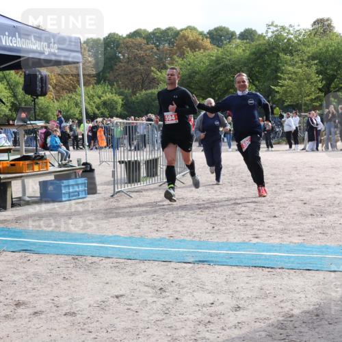 14.09.2025 - Stadtparktriathlon Strokosch-Dieckow http://msf.ph/oto/8884712 14.09.2025 10:52:11 Ziel 576, 594 meine-sportfotos.de