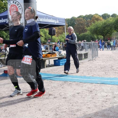 14.09.2025 - Stadtparktriathlon Strokosch-Dieckow http://msf.ph/oto/8884727 14.09.2025 10:52:12 Ziel 576, 594 meine-sportfotos.de