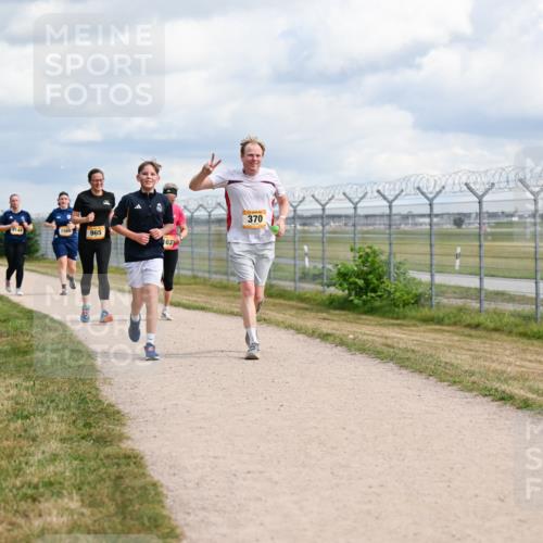 14.09.2025 - Airport Race Dr. Thomas Lammeyer http://msf.ph/oto/8884730 14.09.2025 12:39:55 Laufen 4144, 965, 103, 370 meine-sportfotos.de
