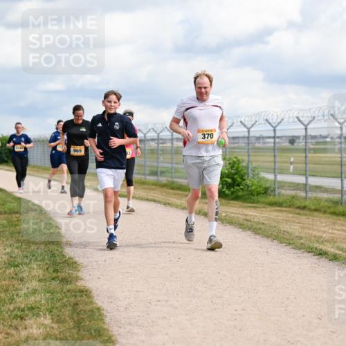 14.09.2025 - Airport Race Dr. Thomas Lammeyer http://msf.ph/oto/8884739 14.09.2025 12:39:56 Laufen 4144, 965, 03, 370 meine-sportfotos.de