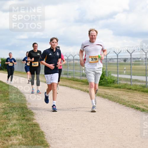 14.09.2025 - Airport Race Dr. Thomas Lammeyer http://msf.ph/oto/8884745 14.09.2025 12:39:57 Laufen 370, 965 meine-sportfotos.de