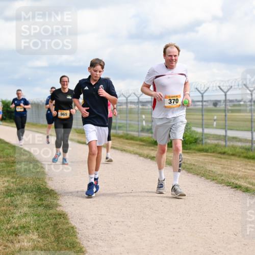 14.09.2025 - Airport Race Dr. Thomas Lammeyer http://msf.ph/oto/8884748 14.09.2025 12:39:57 Laufen 965, 370 meine-sportfotos.de