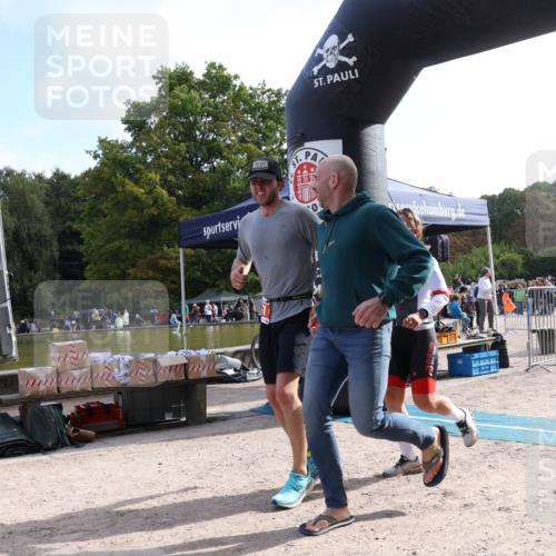 14.09.2025 - Stadtparktriathlon Strokosch-Dieckow http://msf.ph/oto/8884753 14.09.2025 10:52:43 Ziel 597 meine-sportfotos.de