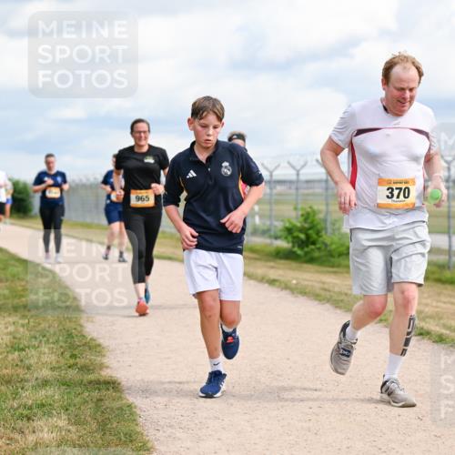 14.09.2025 - Airport Race Dr. Thomas Lammeyer http://msf.ph/oto/8884763 14.09.2025 12:39:58 Laufen 965, 370 meine-sportfotos.de
