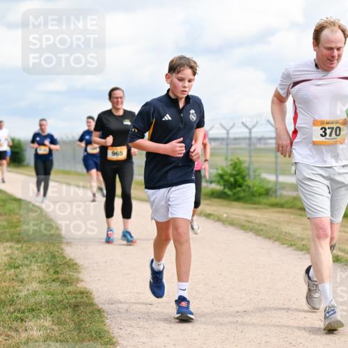 14.09.2025 - Airport Race Dr. Thomas Lammeyer http://msf.ph/oto/8884767 14.09.2025 12:39:58 Laufen 965, 370 meine-sportfotos.de