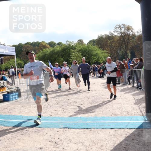 14.09.2025 - Stadtparktriathlon Strokosch-Dieckow http://msf.ph/oto/8884774 14.09.2025 10:54:57 Ziel 547, 550 meine-sportfotos.de