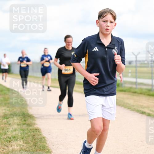 14.09.2025 - Airport Race Dr. Thomas Lammeyer http://msf.ph/oto/8884781 14.09.2025 12:39:59 Laufen 965 meine-sportfotos.de