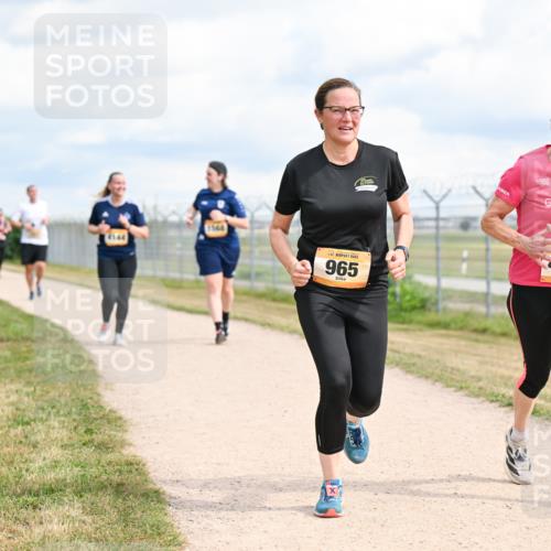 14.09.2025 - Airport Race Dr. Thomas Lammeyer http://msf.ph/oto/8884794 14.09.2025 12:40:00 Laufen 1564, 965, 4103 meine-sportfotos.de